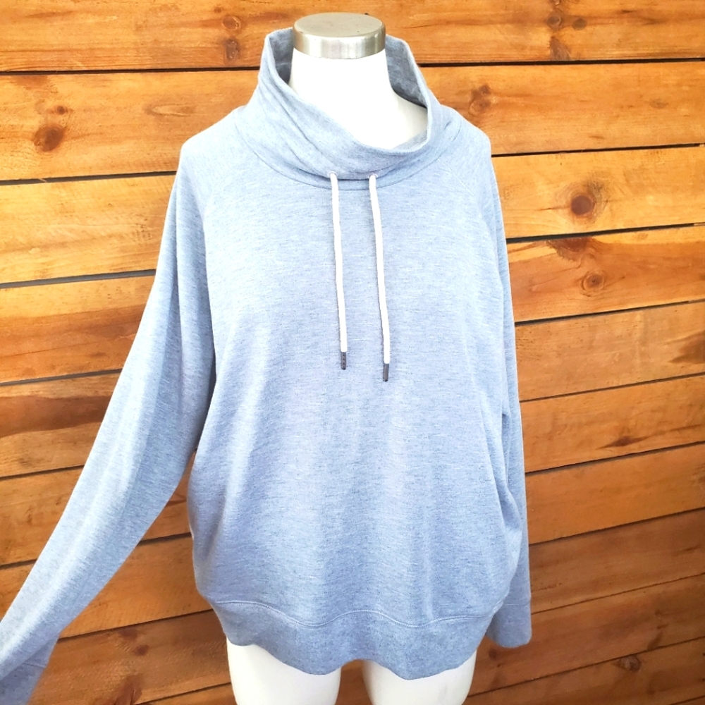 🚨🚨 J CREW lightweight sweatshirt